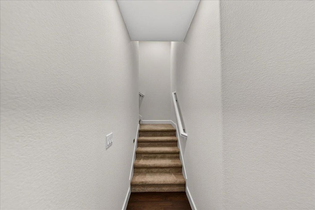 5972 Reddick Loop - Photo 9