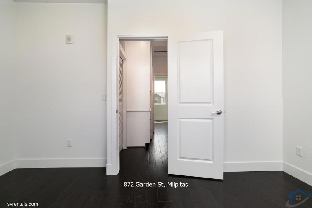 872 Garden Street - Photo 10