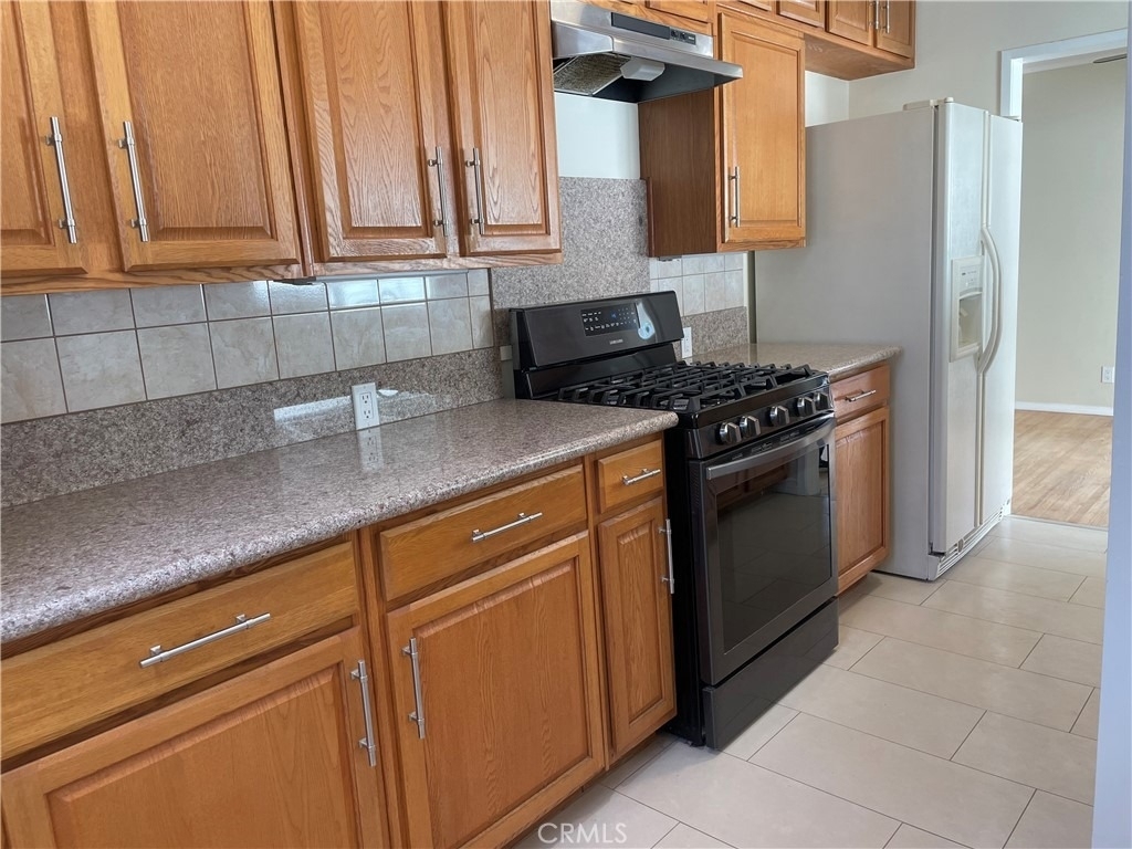 1623 A 3rd Street - Photo 7