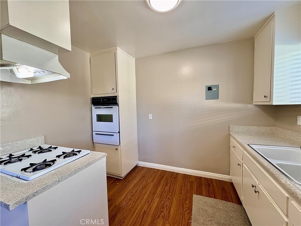 4926 Maine Avenue - Photo 4