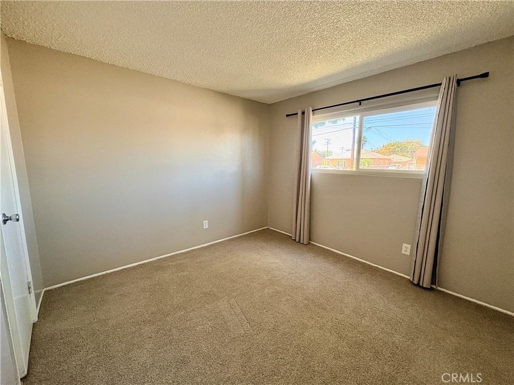 4926 Maine Avenue - Photo 6