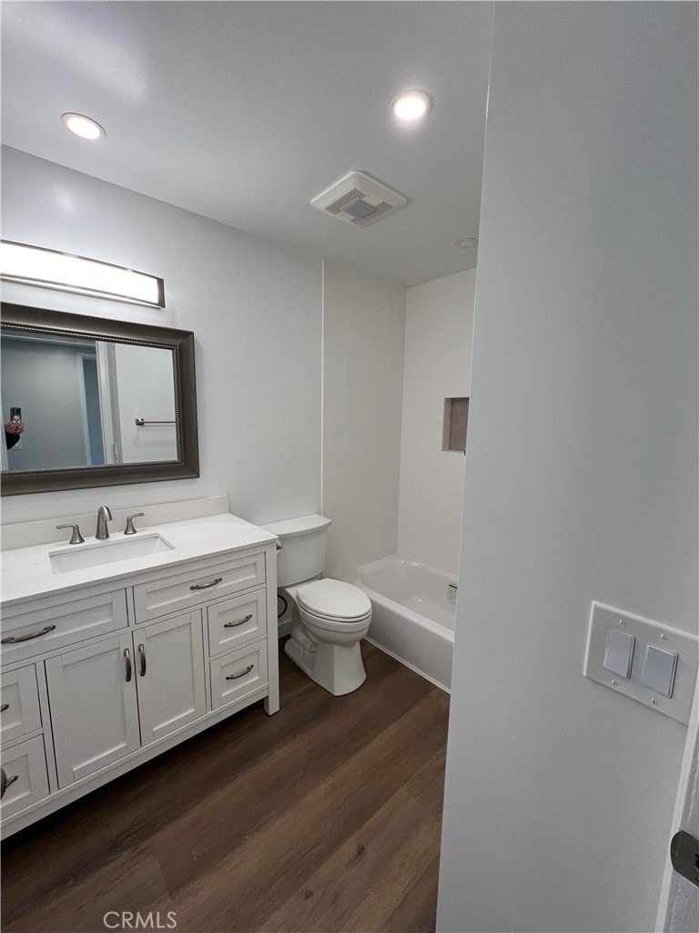240 W El Portal - Photo 12