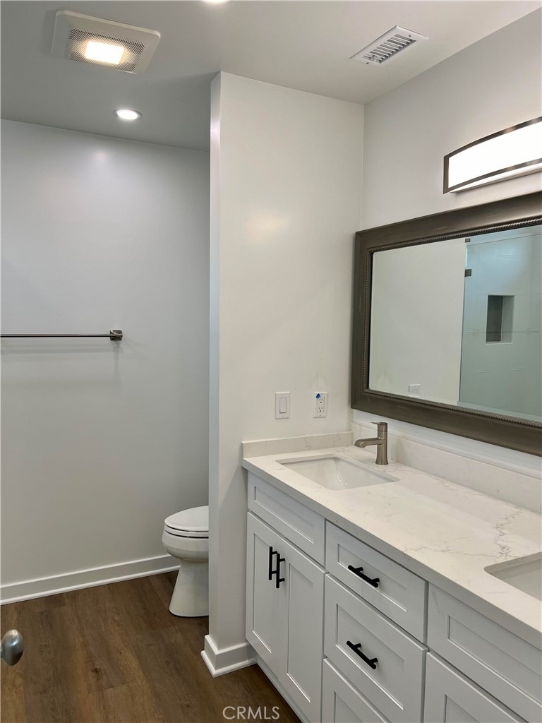 240 W El Portal - Photo 8