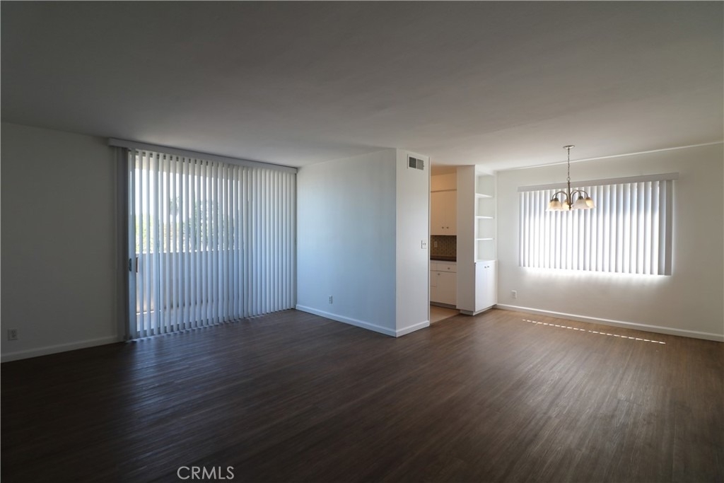 6251 Coldwater Canyon - Photo 2