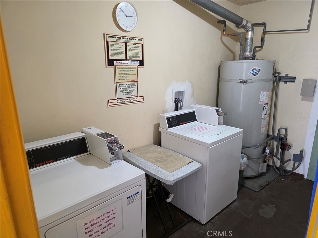706 E Harvard Street - Photo 24