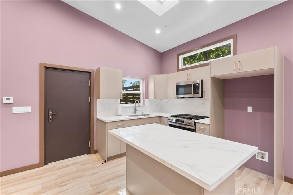 1401 Graynold Ave. - Photo 9