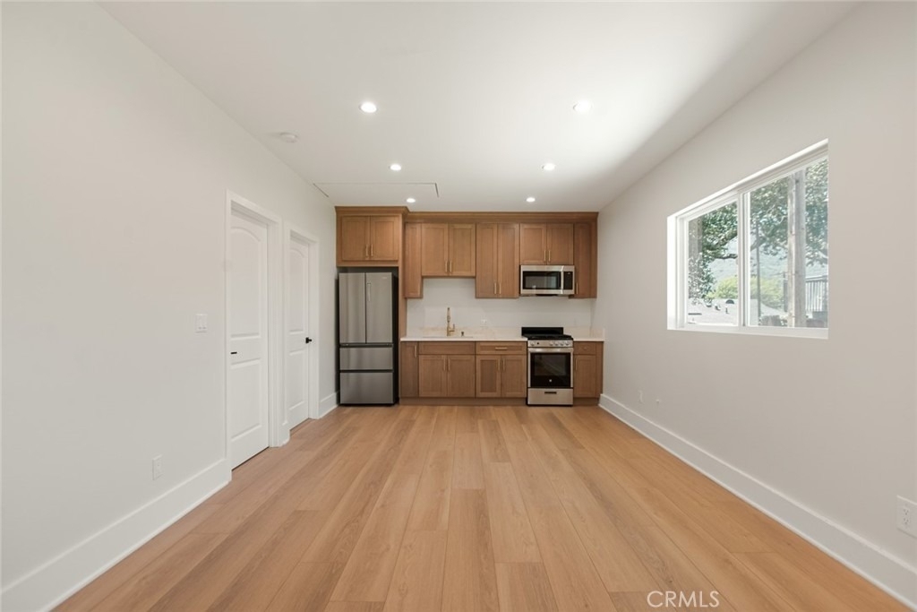 3122 Altura - Photo 0