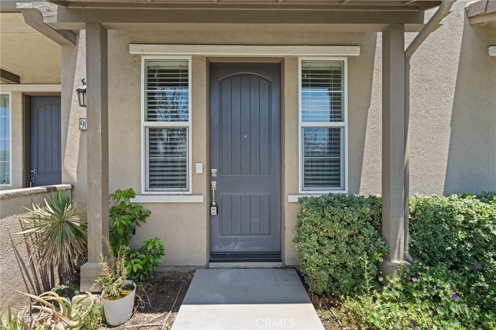 902 N Botanica Lane - Photo 2