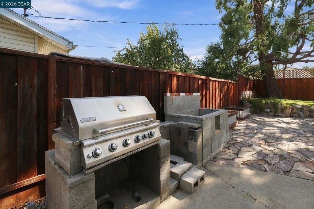 1325 Sumac Cir - Photo 27