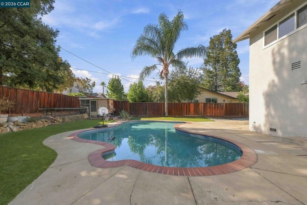 1325 Sumac Cir - Photo 28