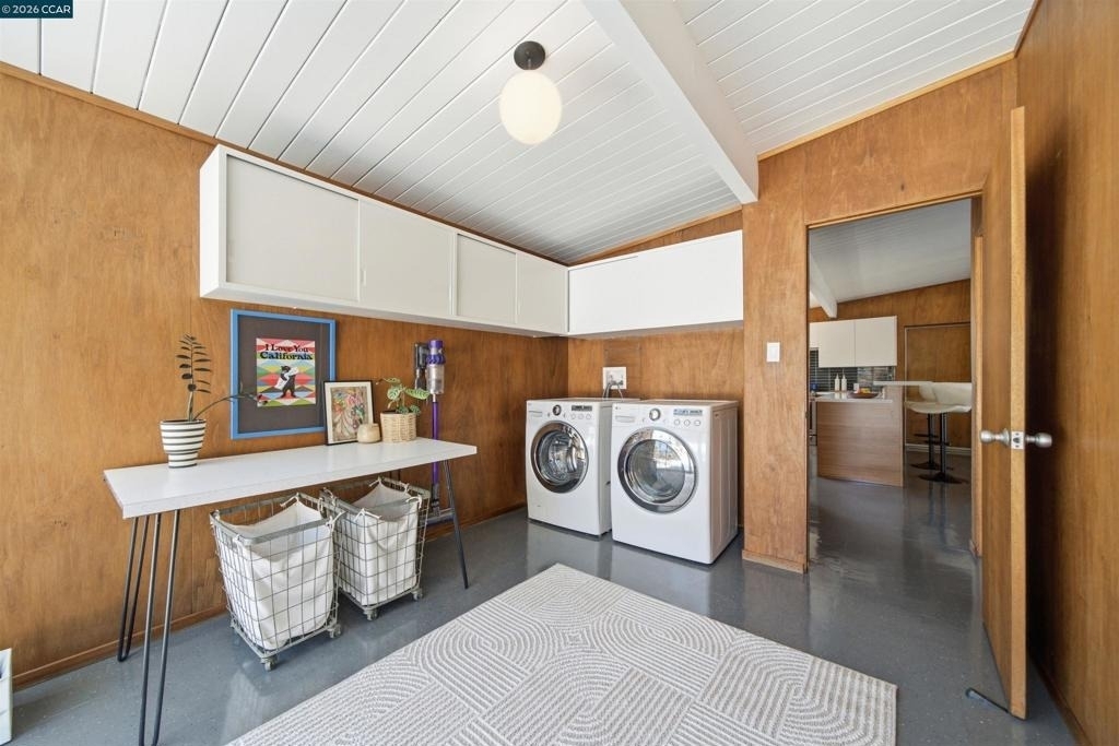 1279 Lancashire Dr - Photo 48