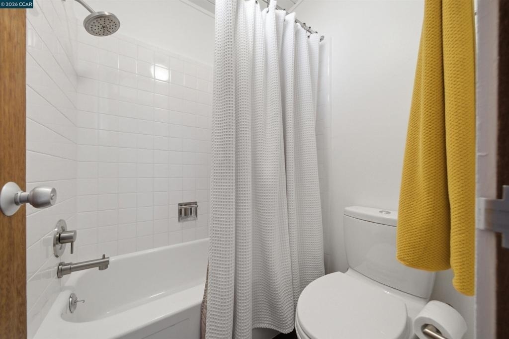1279 Lancashire Dr - Photo 45