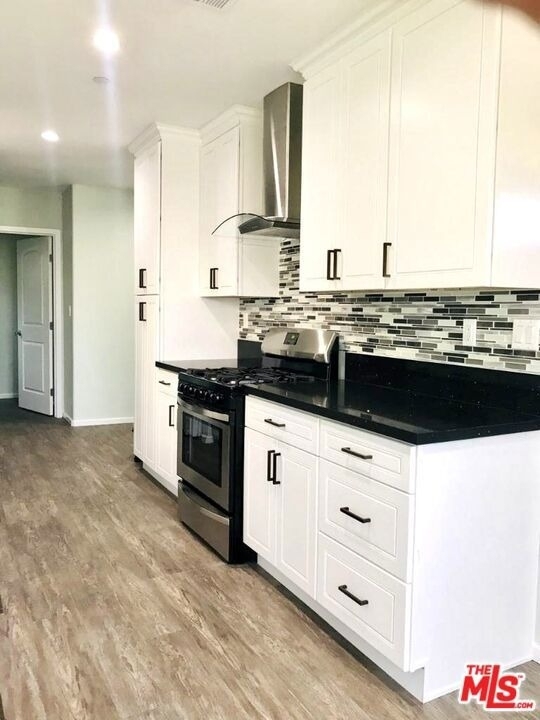 8620 Melvil Street - Photo 19