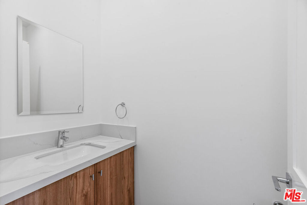 4120 Coolidge Avenue - Photo 11