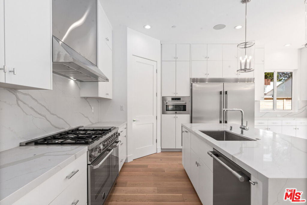 4120 Coolidge Avenue - Photo 3
