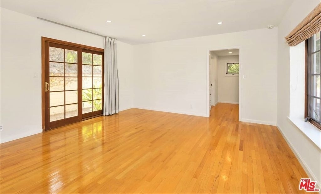 2462 Nalin Drive - Photo 9