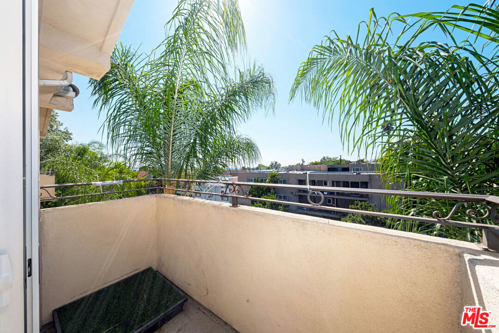 650 E Palm Avenue - Photo 16