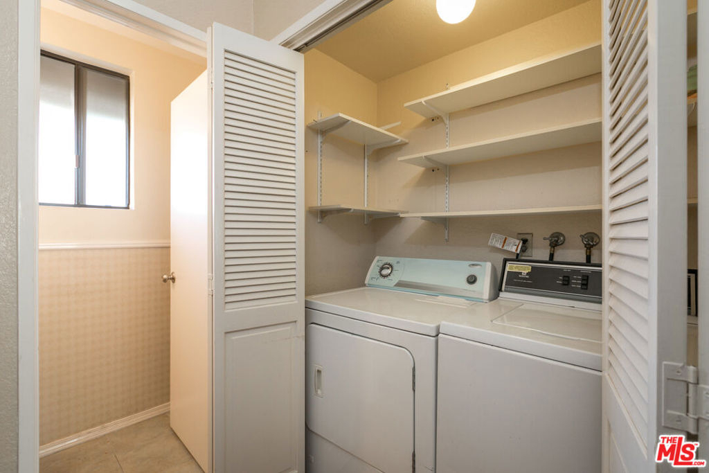 1914 11th Street - Photo 12