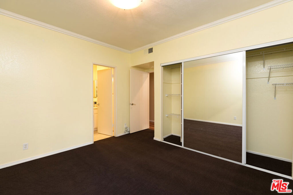 1914 11th Street - Photo 17