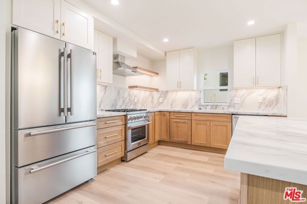 7964 Norton Avenue - Photo 2