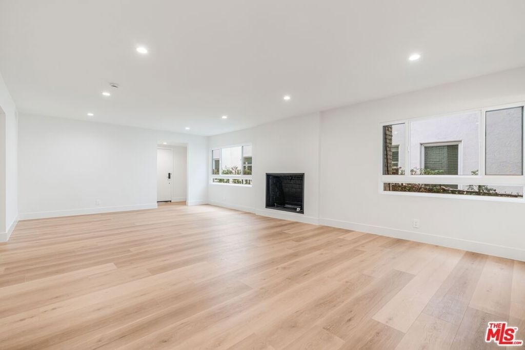 7964 Norton Avenue - Photo 9