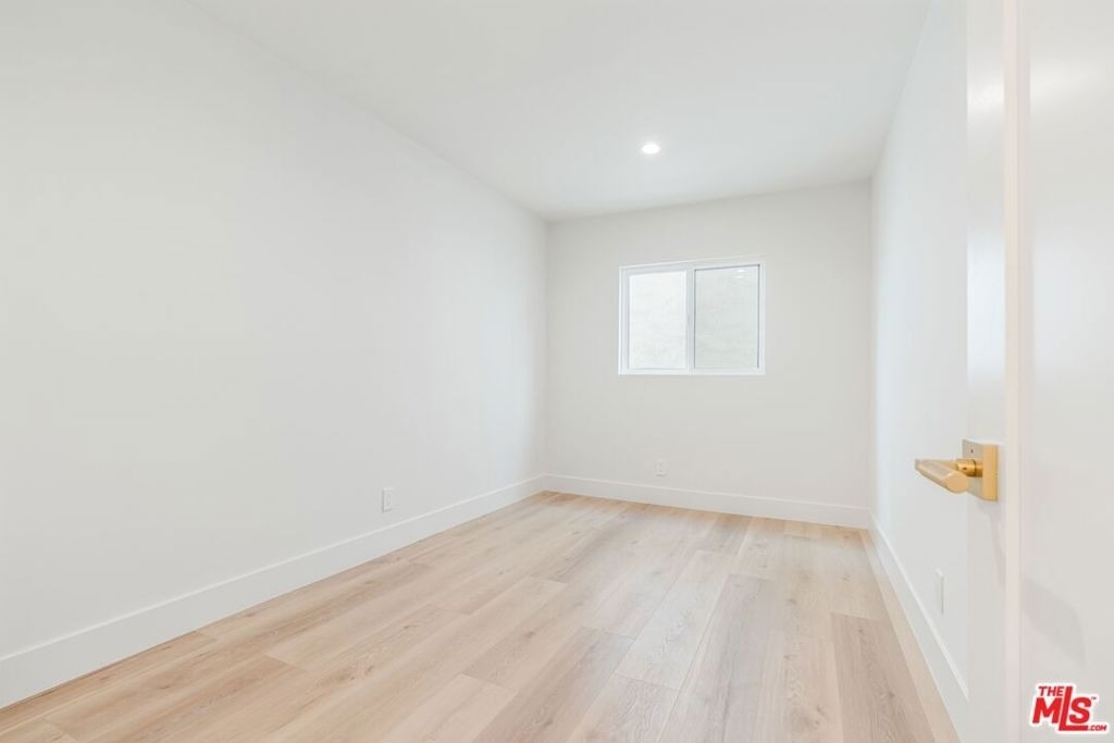 7964 Norton Avenue - Photo 15