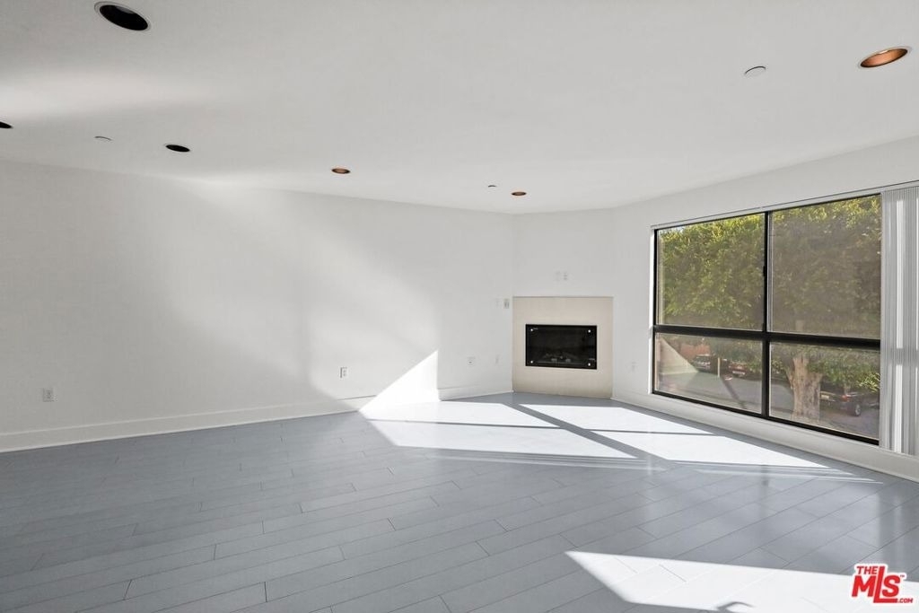 1518 Federal - Photo 2