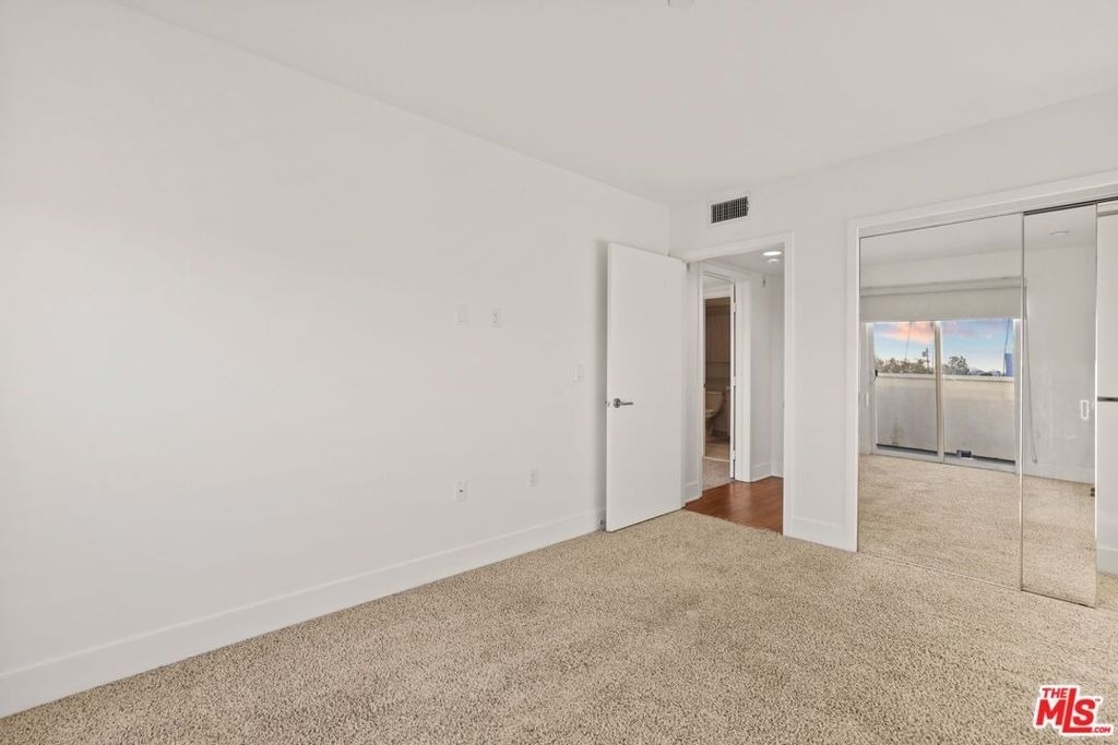 1539 Beloit - Photo 7