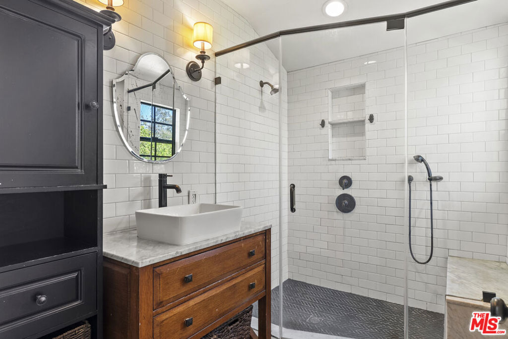 1400 Randall Street - Photo 15
