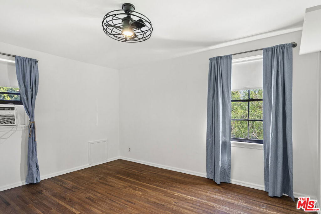 1400 Randall Street - Photo 11