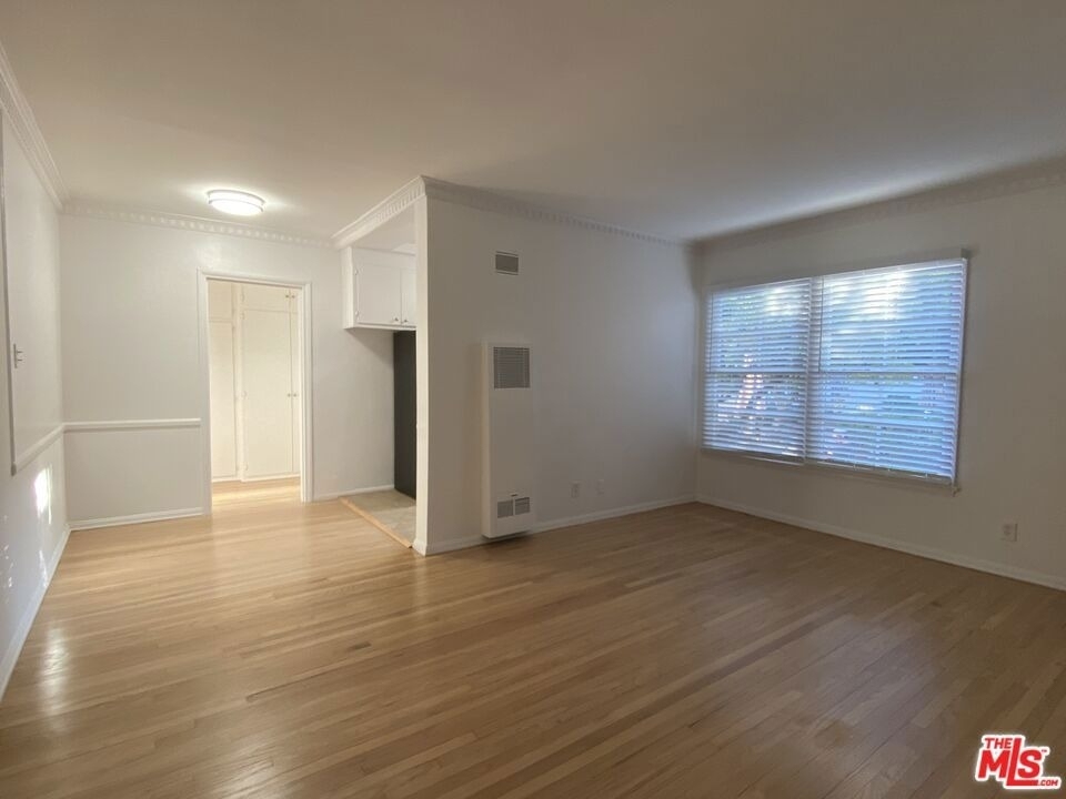 228 Idaho Avenue - Photo 7