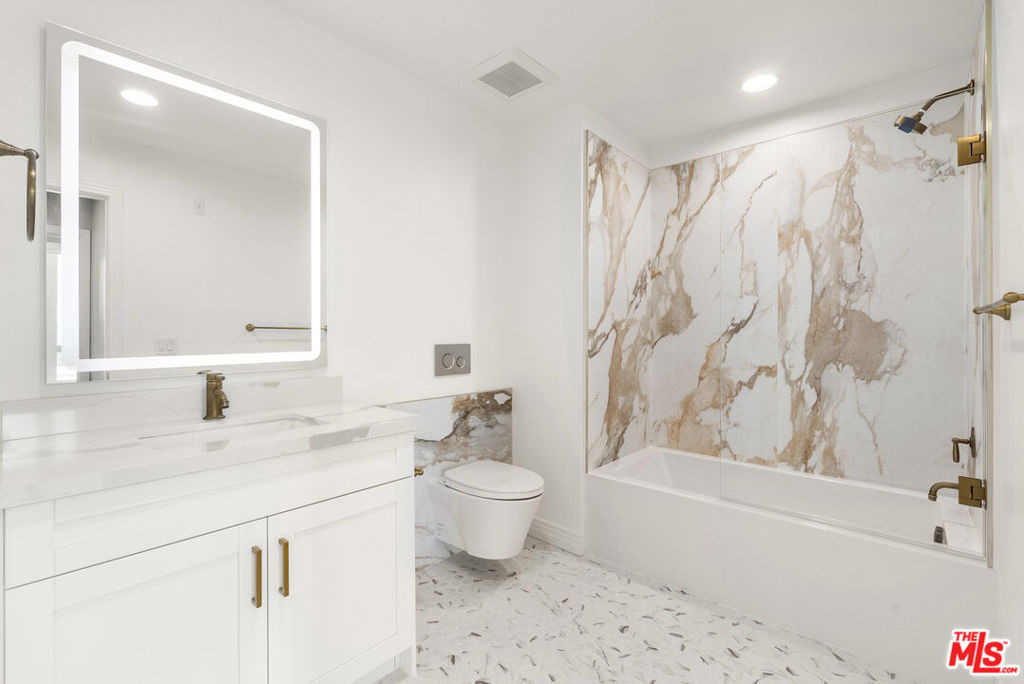 7428 Santa Monica Boulevard - Photo 10