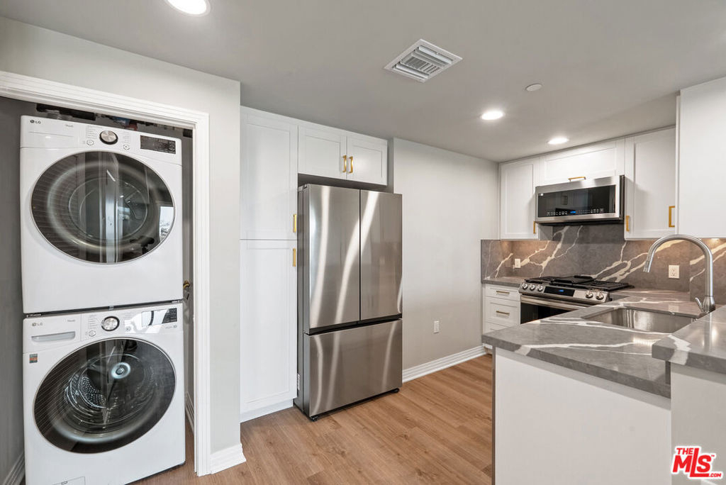7428 Santa Monica Boulevard - Photo 5