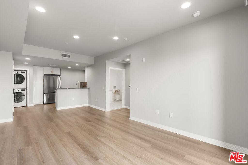 7428 Santa Monica Boulevard - Photo 4