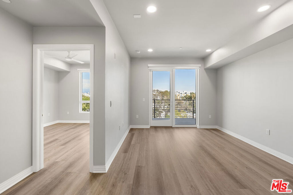 7428 Santa Monica Boulevard - Photo 7