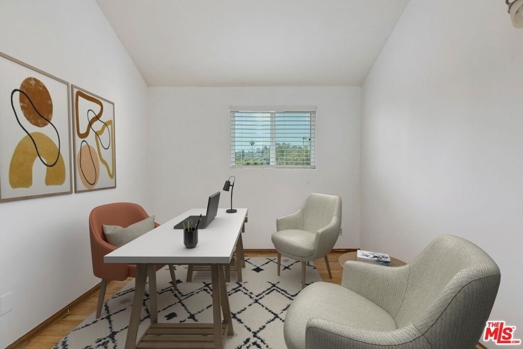5049 Hesperia Avenue - Photo 28