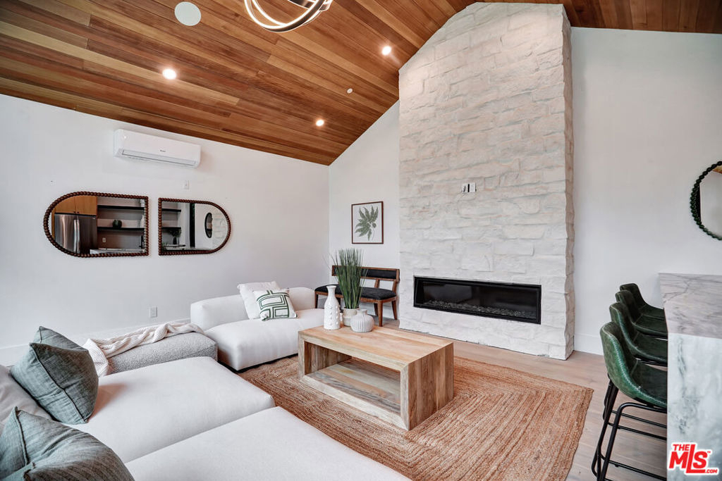 15602 Morrison Street - Photo 53