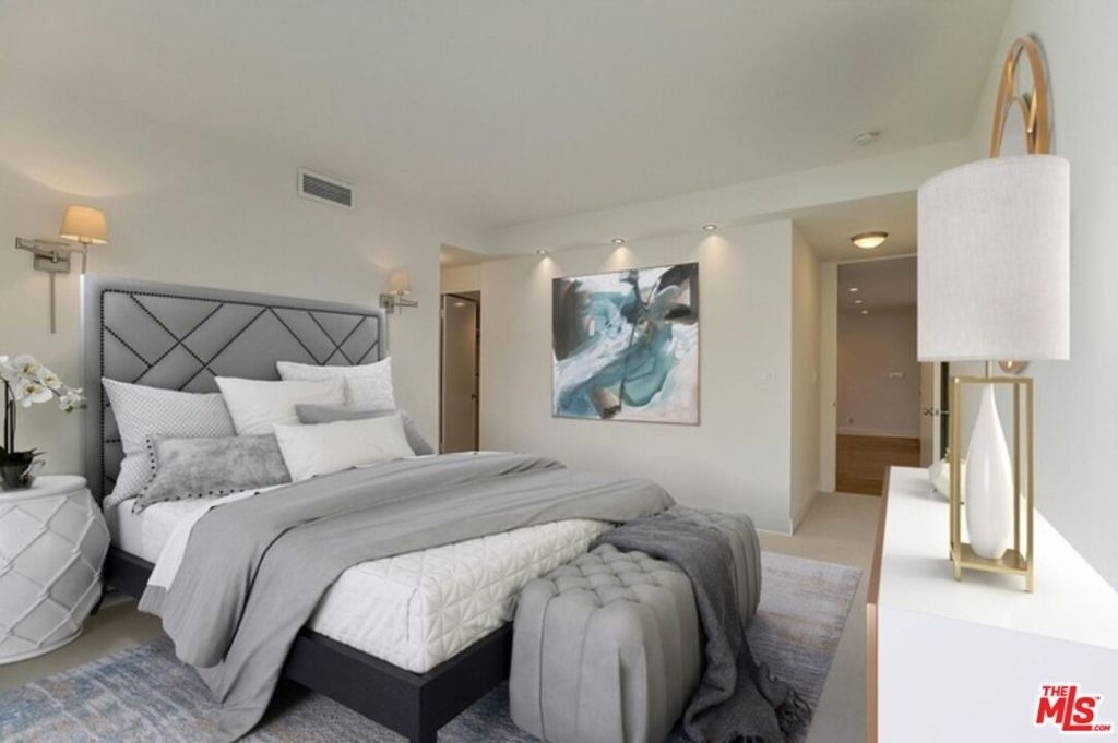 1100 Alta Loma Road - Photo 9