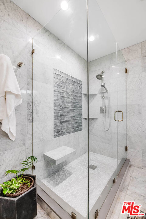15237 Otsego Street - Photo 35