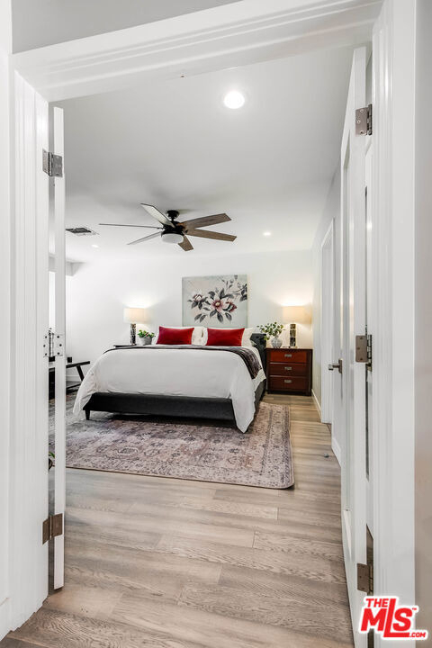 15237 Otsego Street - Photo 36