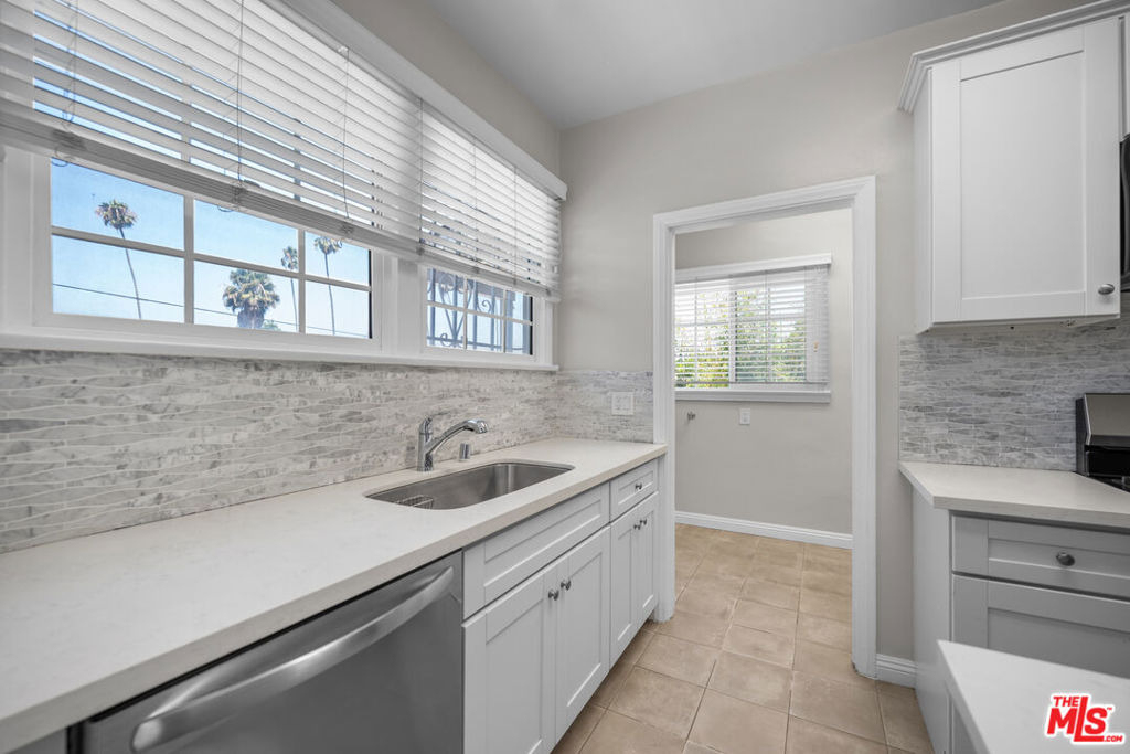 1221 4th Avenue - Photo 1