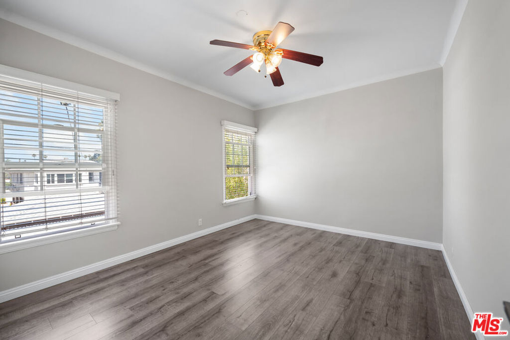 1221 4th Avenue - Photo 7