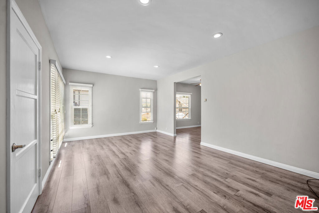 1221 4th Avenue - Photo 5