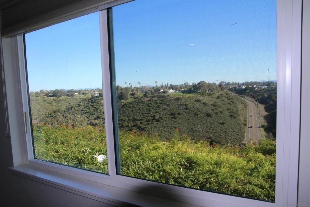 3079 Cowley Way - Photo 20