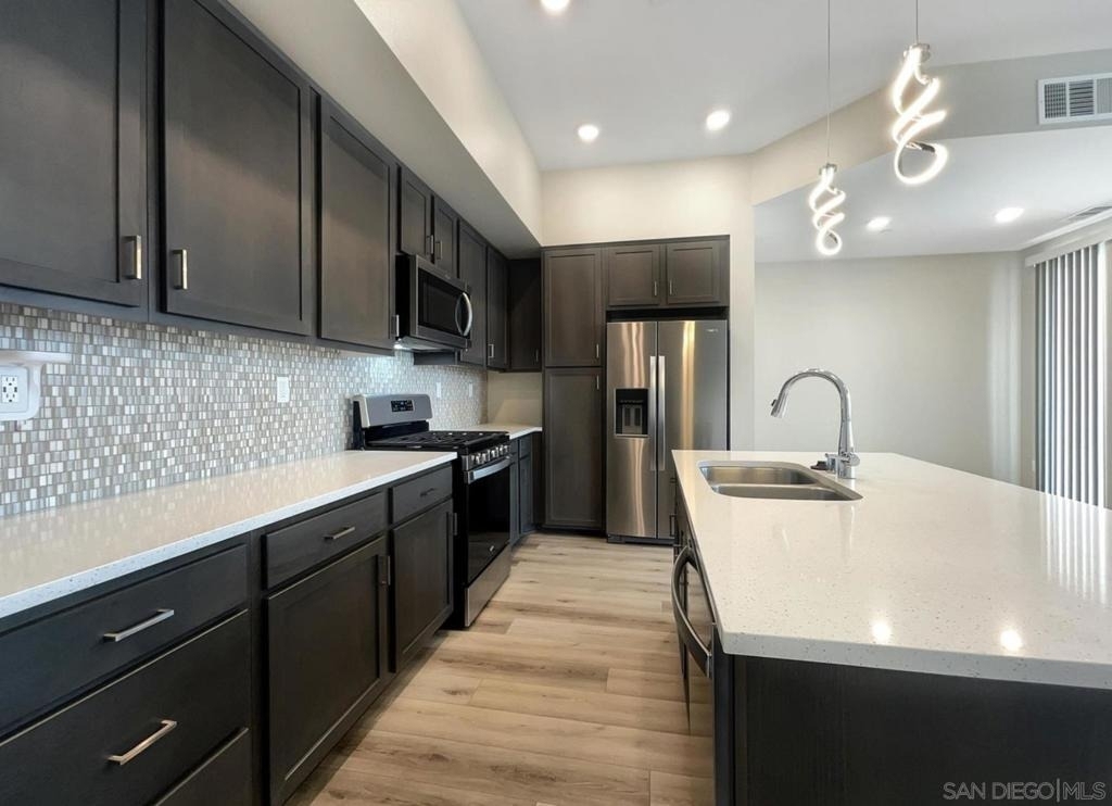 2023 Luzon Ln - Photo 6
