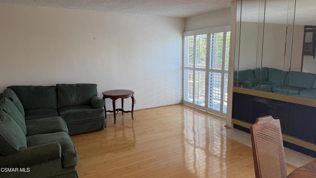 11656 Montana Avenue - Photo 6