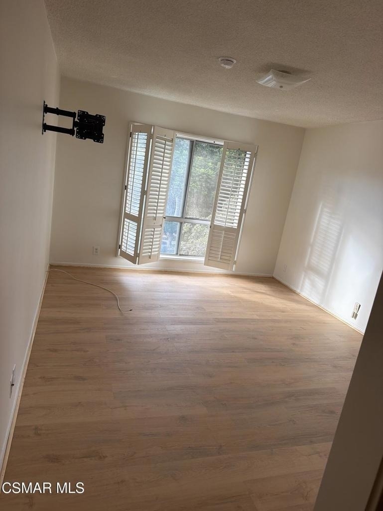11656 Montana Avenue - Photo 10