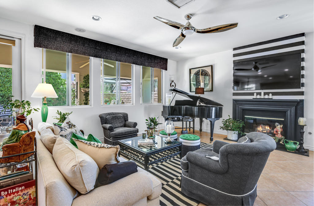 437 Monte Vista - Photo 1