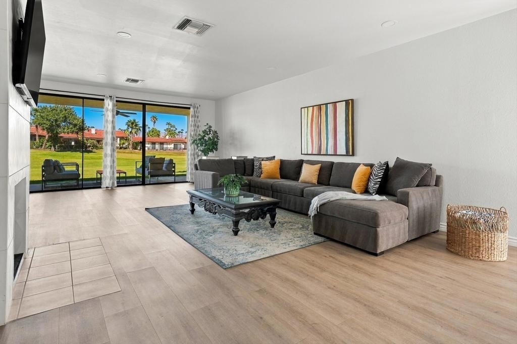 78118 Lago Drive - Photo 5