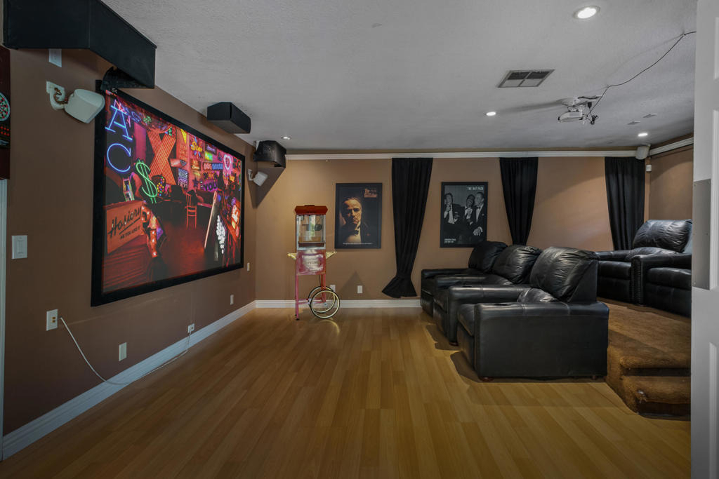 502 E Molino Road - Photo 19